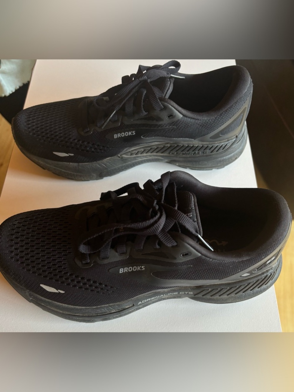 Brooks Black Men's Athletic Running Shoes